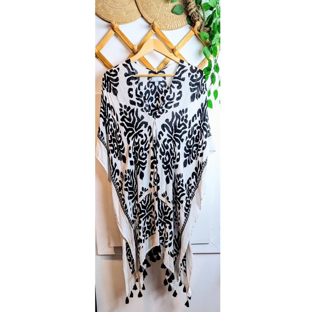 NORDSTROM BOHEMIAN BLACK AND WHITE OPEN FRONT SWIM COVER SIZE XL 16-20